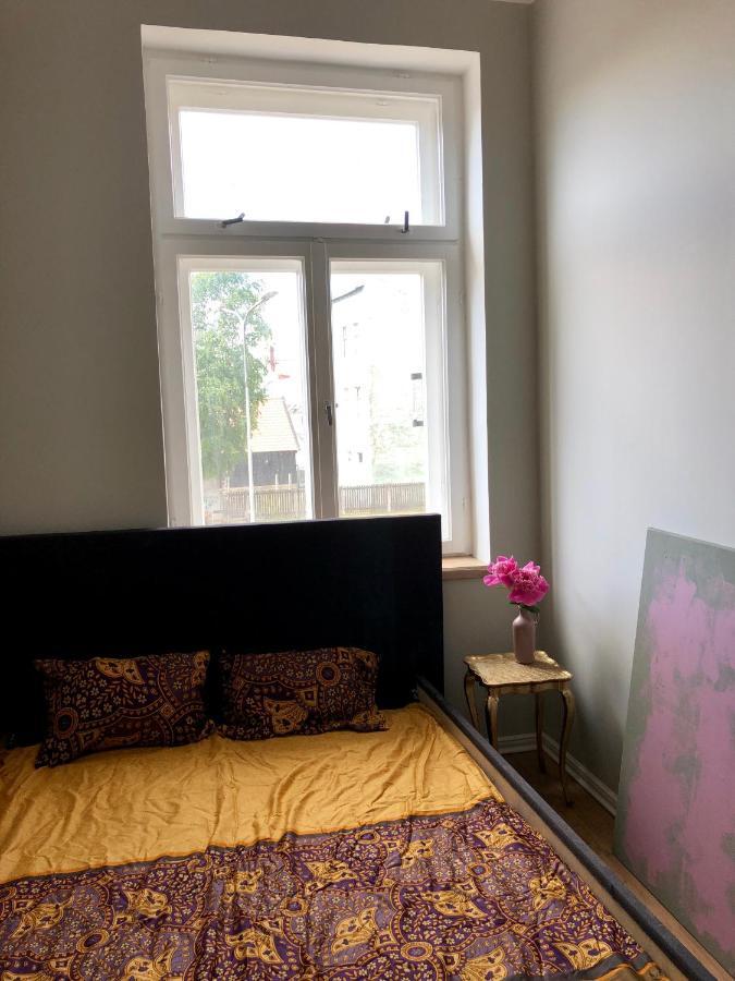 Bohemian Apartment In The Heart Of Old Ventspils City Exterior foto